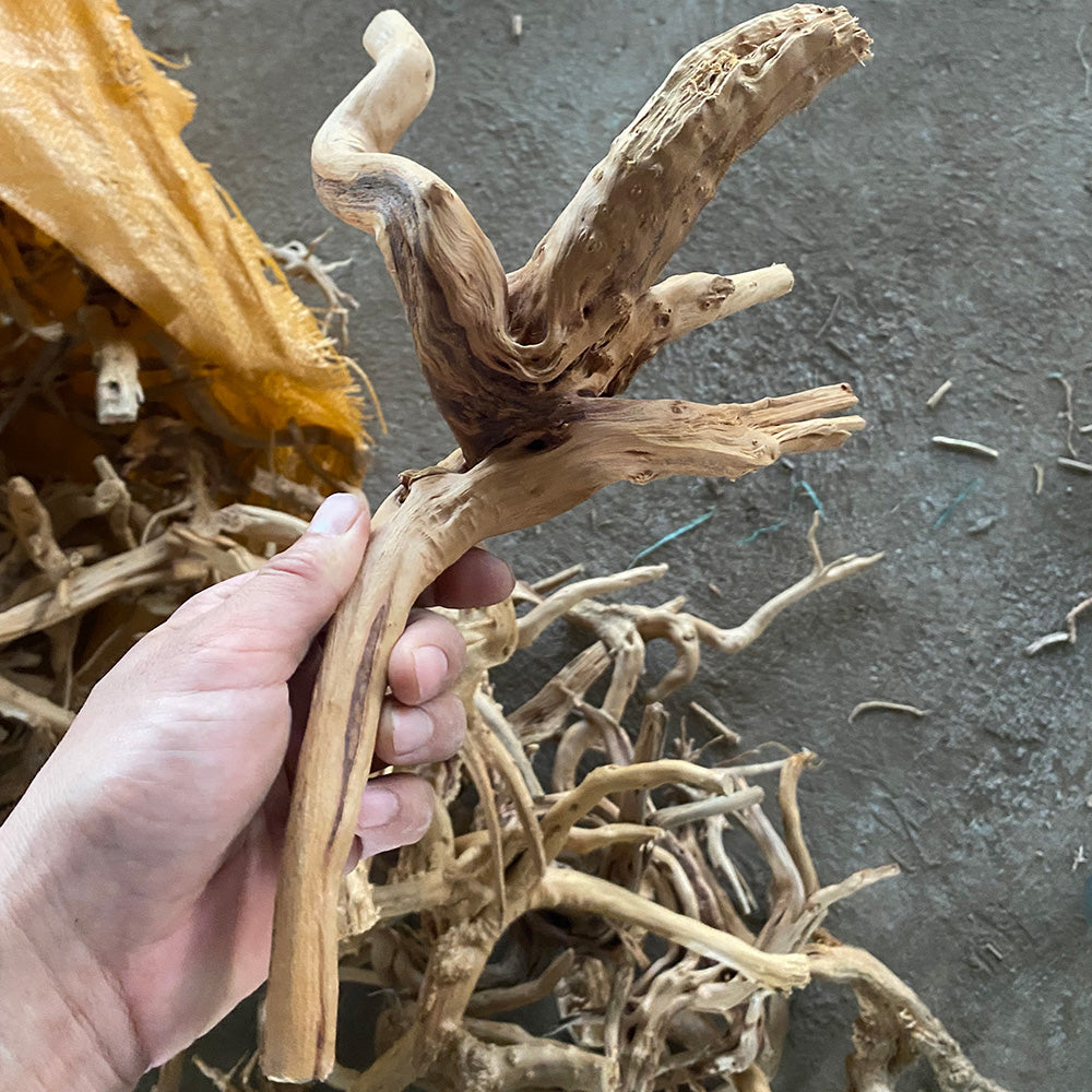 Aquarium landscaping decoration driftwood climbing pet box driftwood Spider wood  landscaping driftwood wholesale